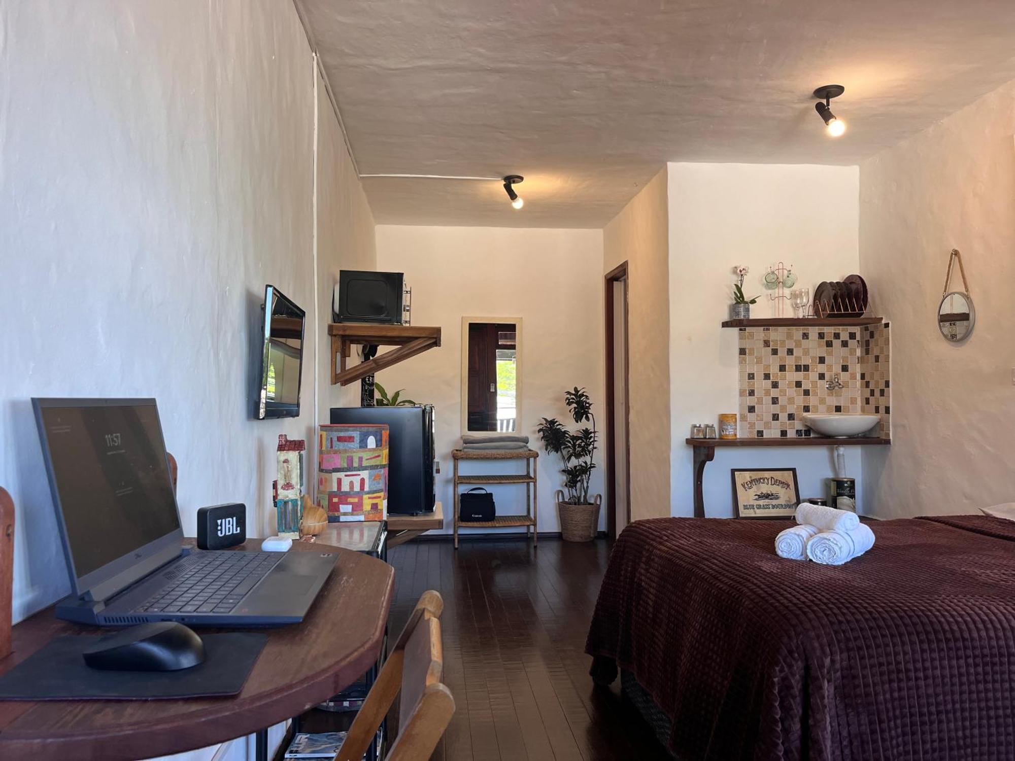 Espaco Com Rusticos Na Lagoa Da Conceicao, Ar Condicionado E Wifi *